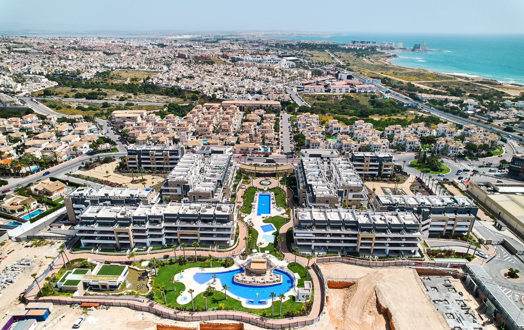 APARTMENT ELEGANCE - in a 5 star holiday complex 