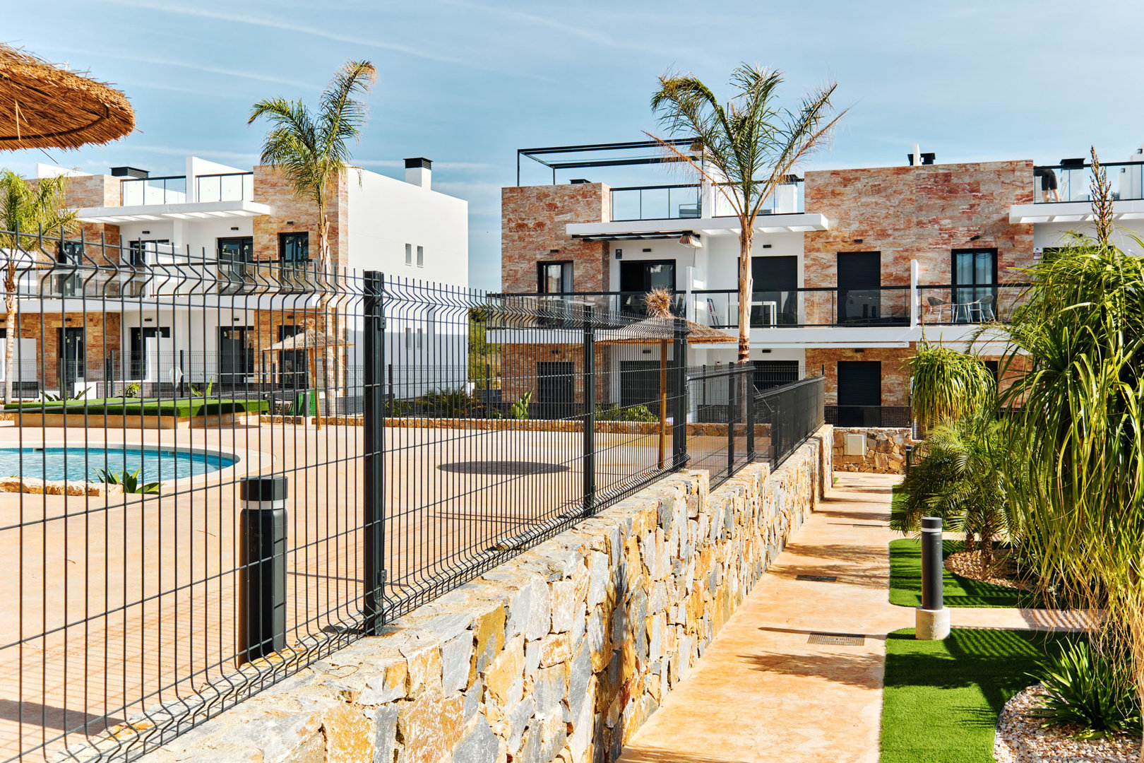 APARTMENT SUNSHINE - With private garden