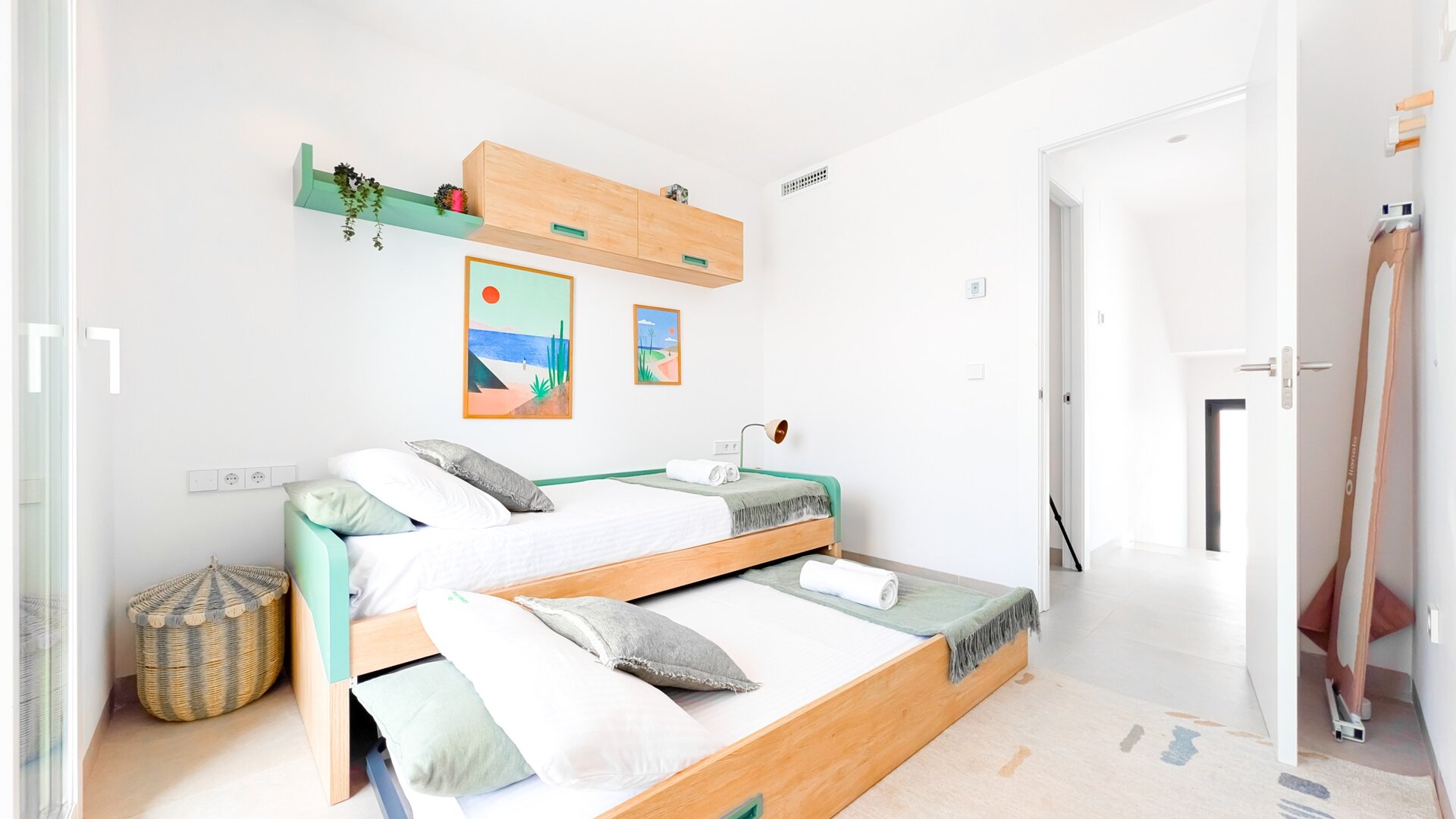 Villa Lakeside Rosalia - con piscina privada climatizada