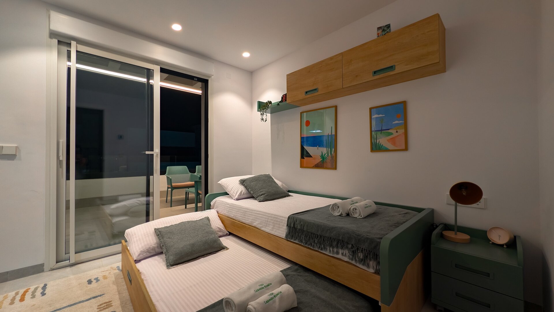 Villa Lakeside Rosalia - con piscina privada climatizada