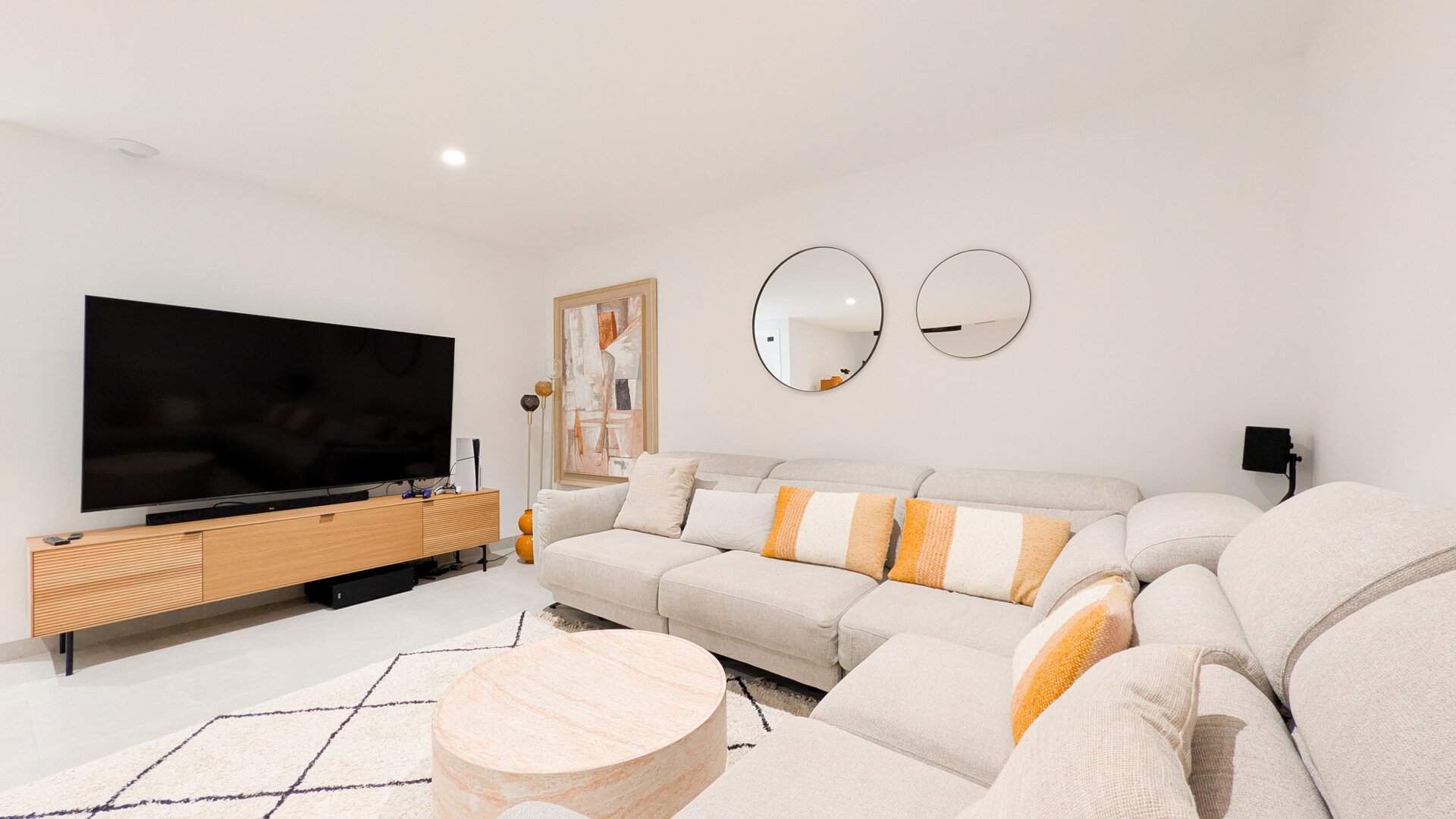 Villa Lakeside Rosalia - con piscina privada climatizada