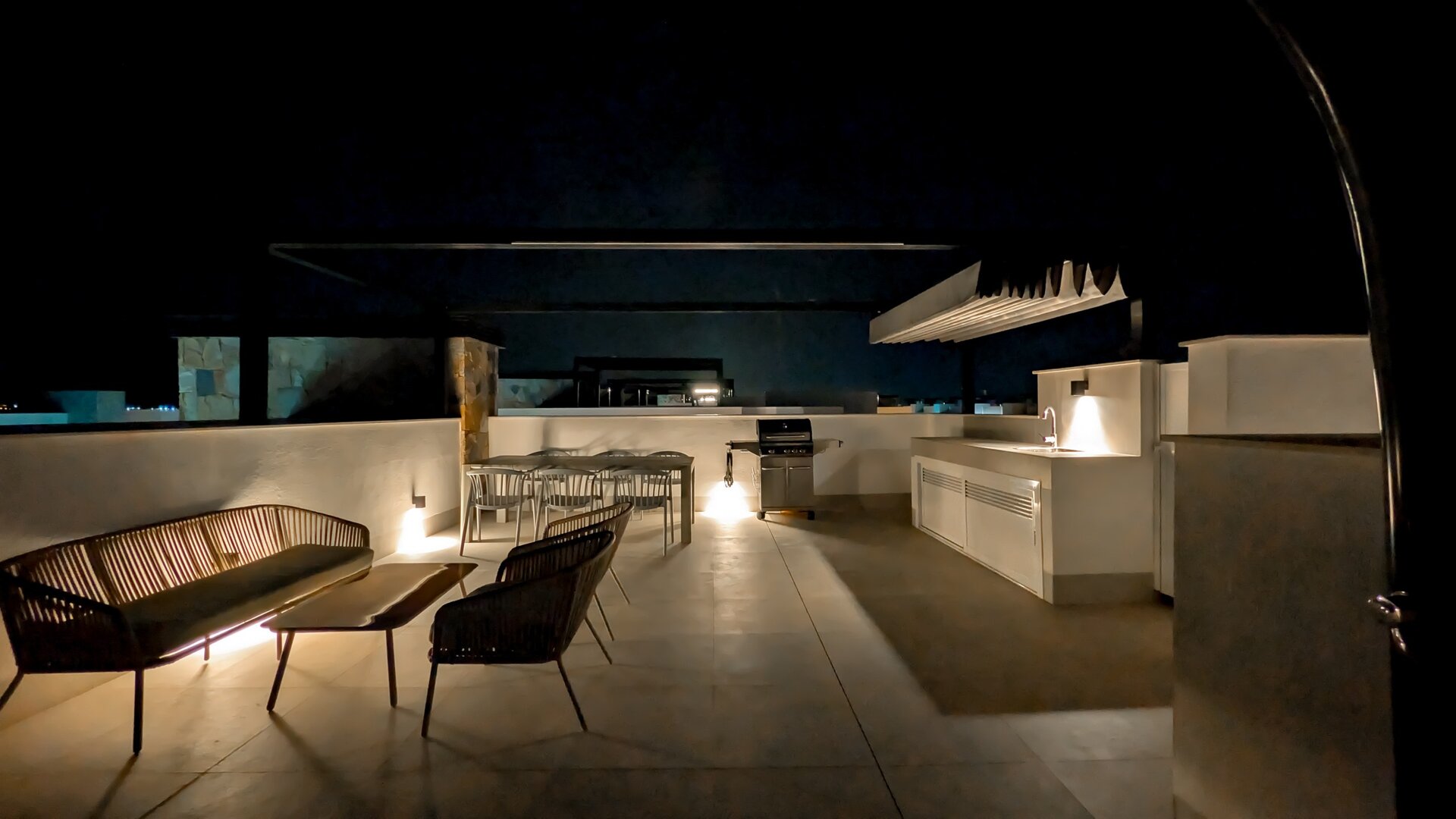 Villa Lakeside Rosalia - con piscina privada climatizada