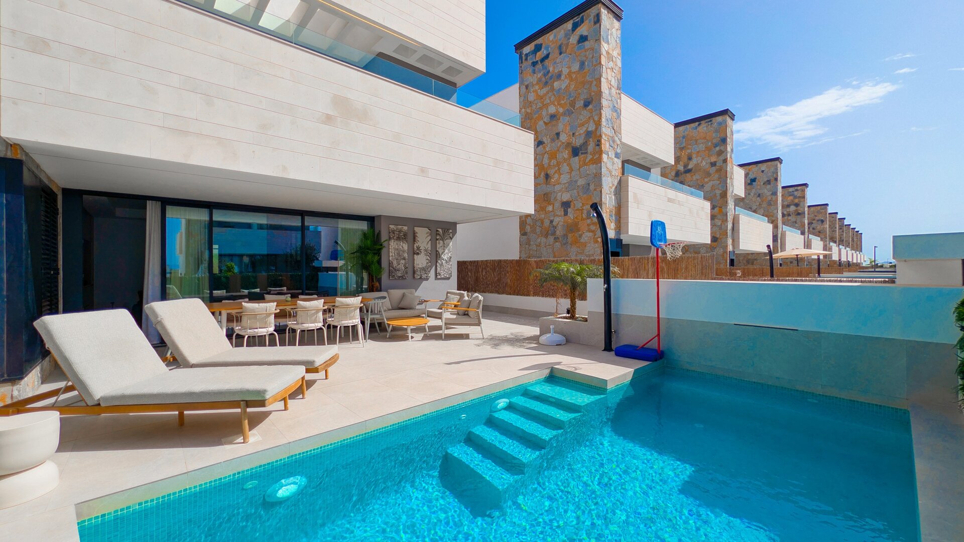 Villa Lakeside Rosalia - with heated private pool