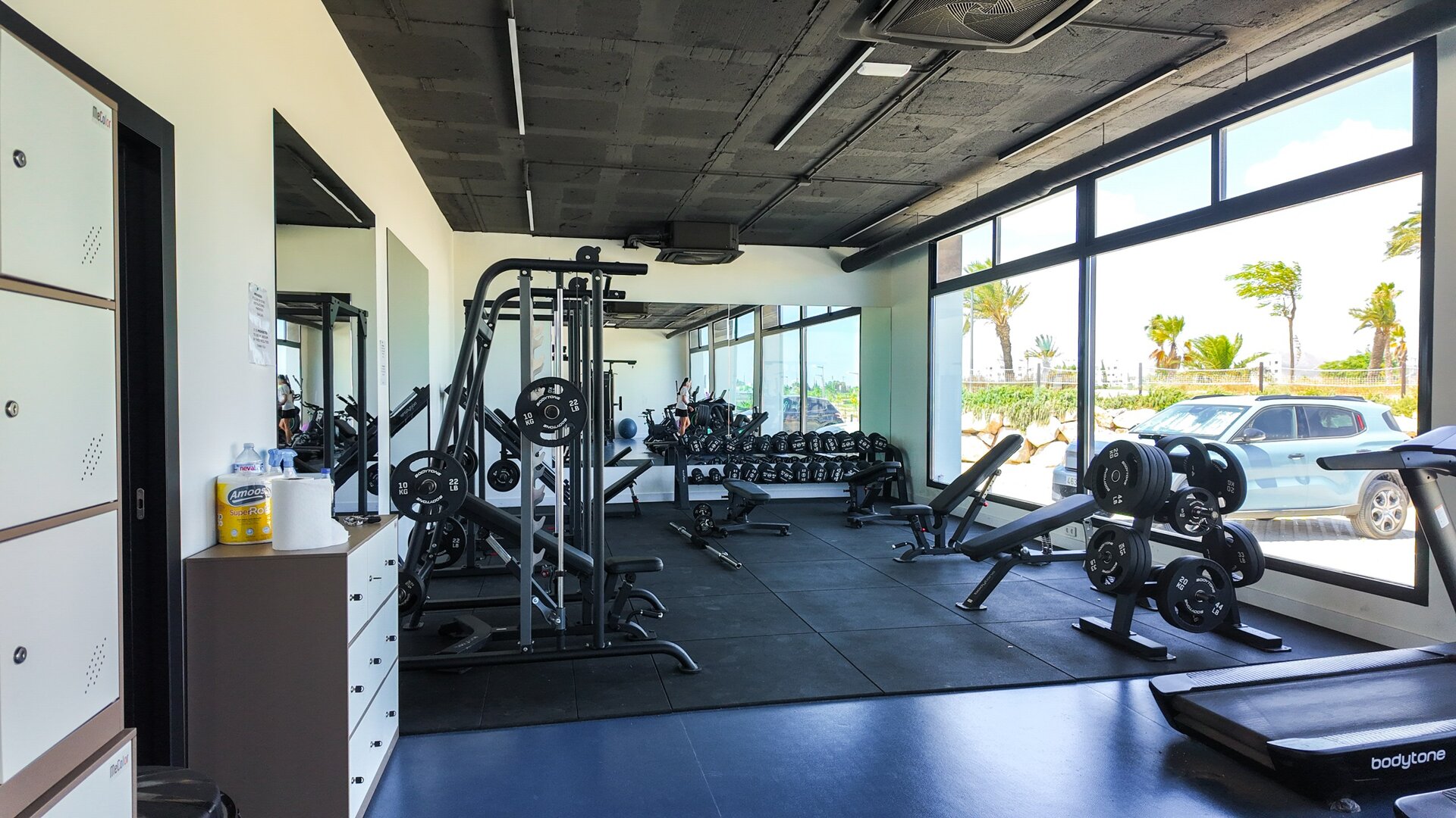 Villa Lakeside Rosalia - con piscina privada climatizada