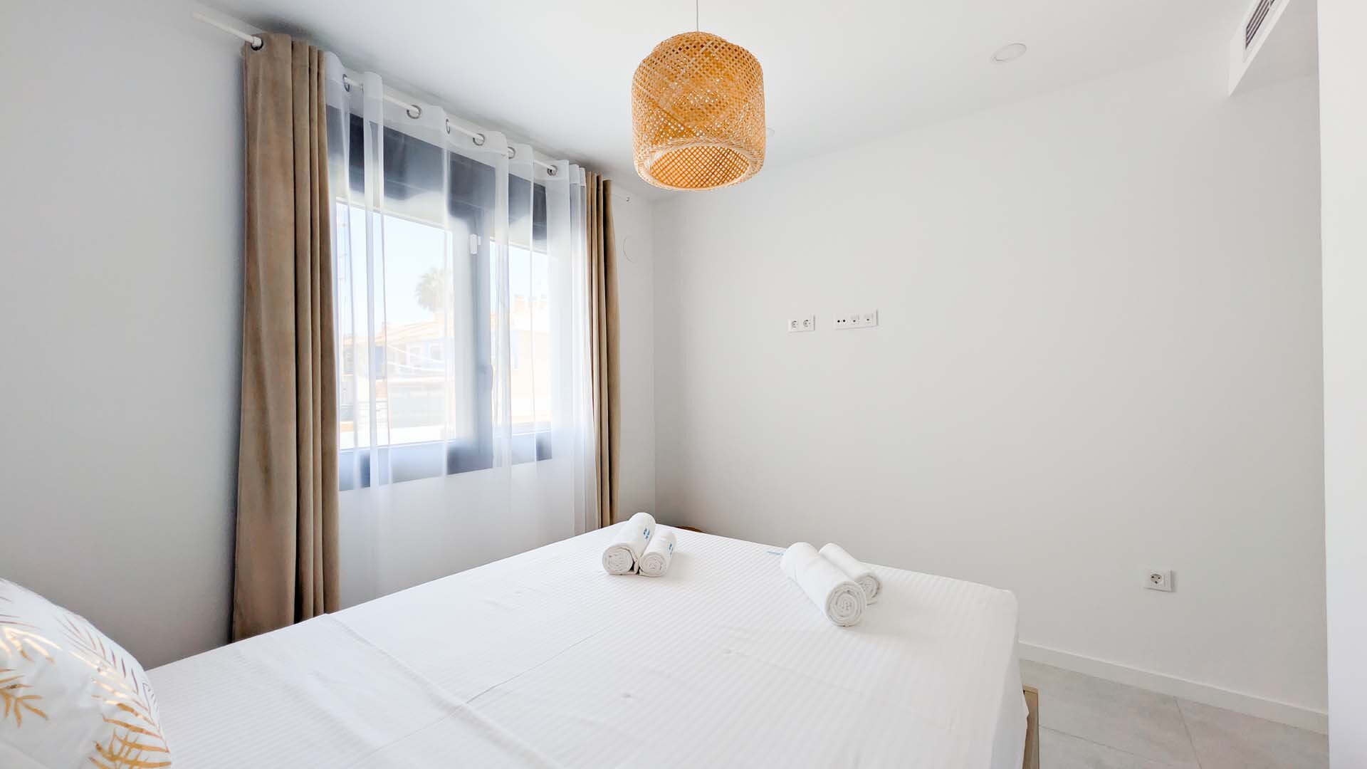 APPARTEMENT DREAM MOMENTS – AVEC JACUZZI SUR UNE TERRASSE ENSOLEILLÉE
