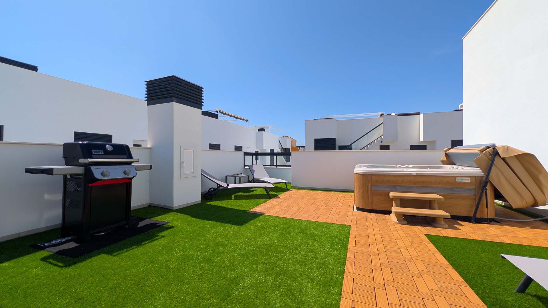 APPARTEMENT DREAM MOMENTS – AVEC JACUZZI SUR UNE TERRASSE ENSOLEILLÉE
