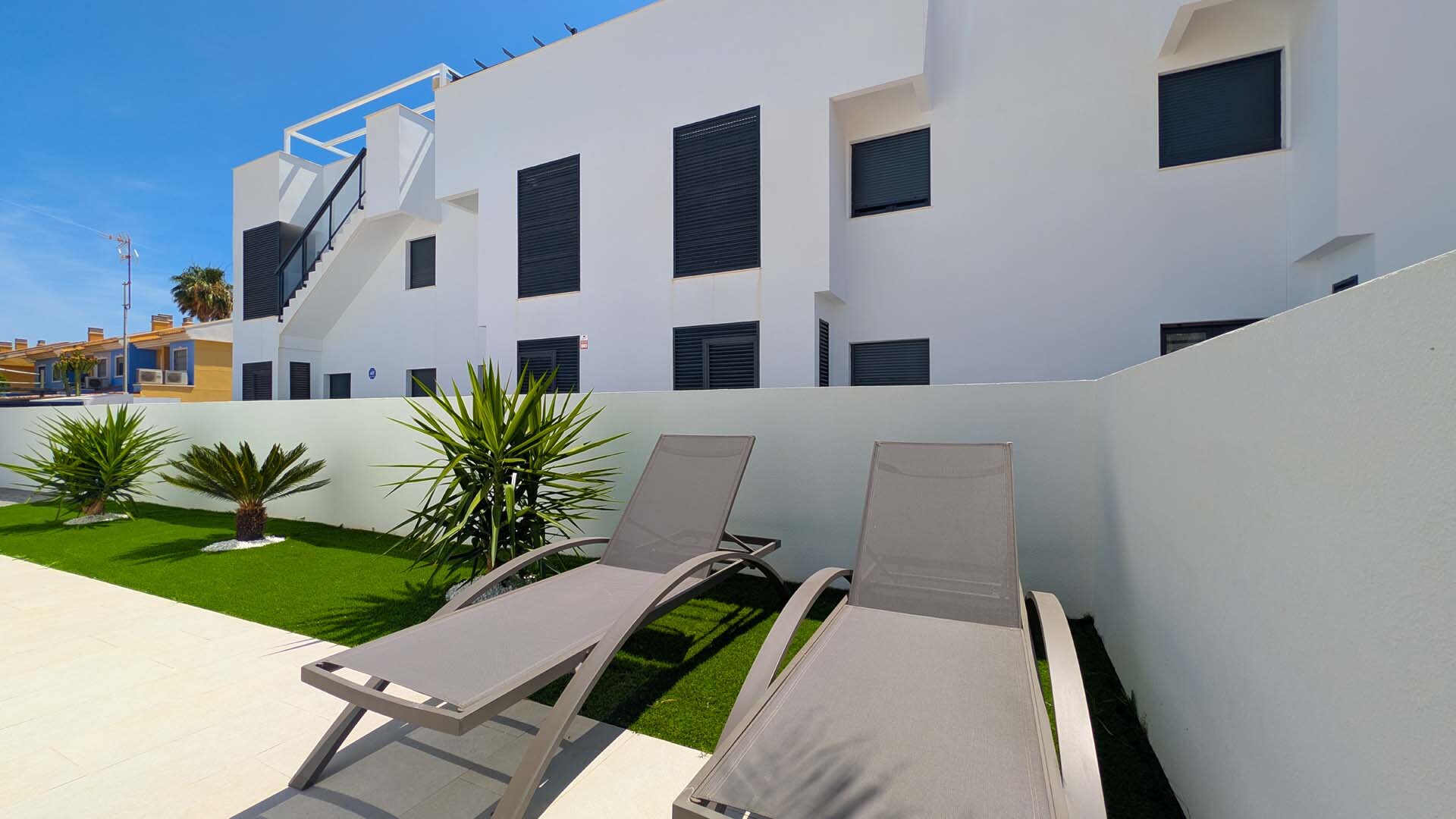APPARTEMENT DREAM MOMENTS – AVEC JACUZZI SUR UNE TERRASSE ENSOLEILLÉE