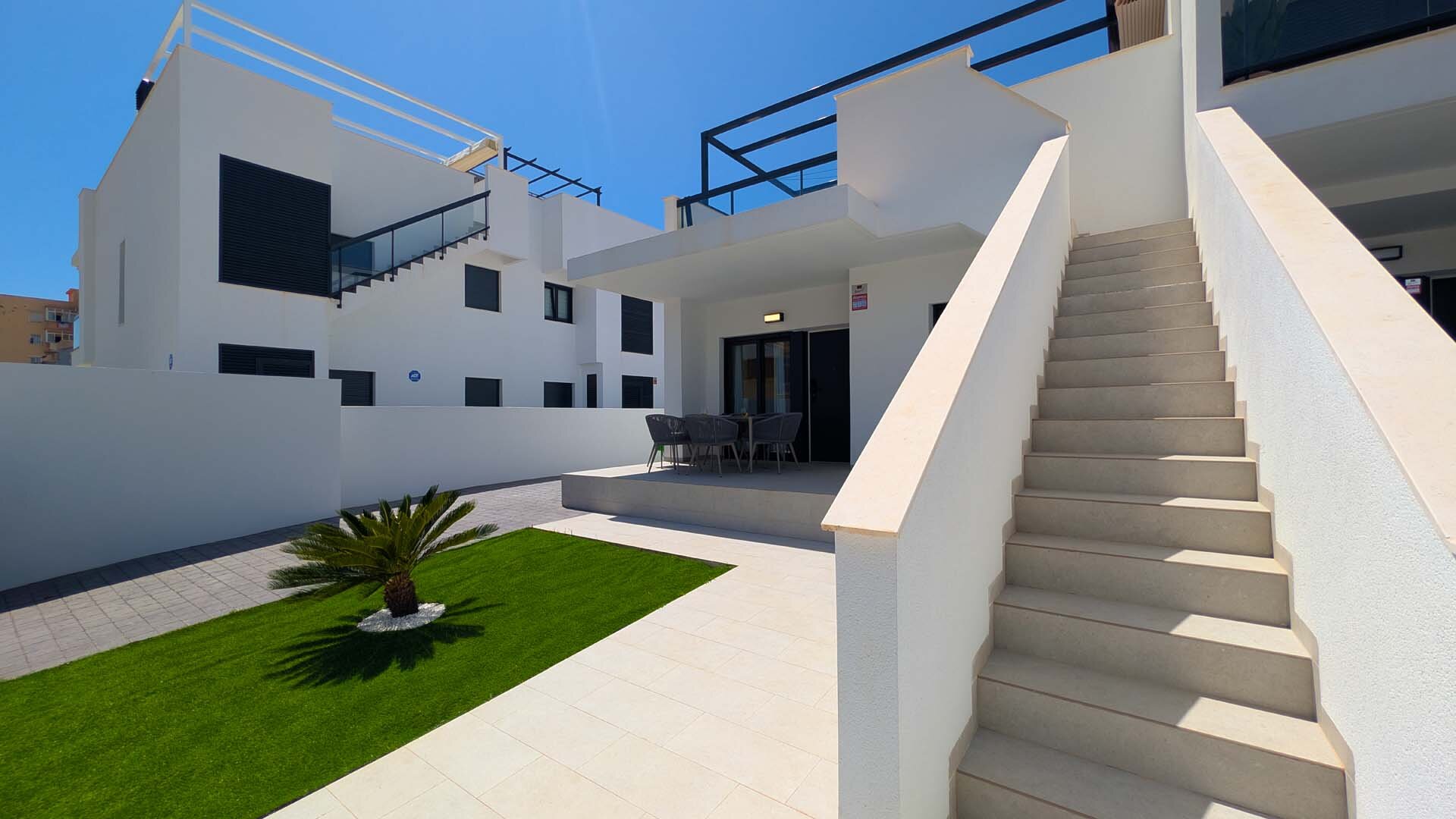 APPARTEMENT DREAM MOMENTS – AVEC JACUZZI SUR UNE TERRASSE ENSOLEILLÉE