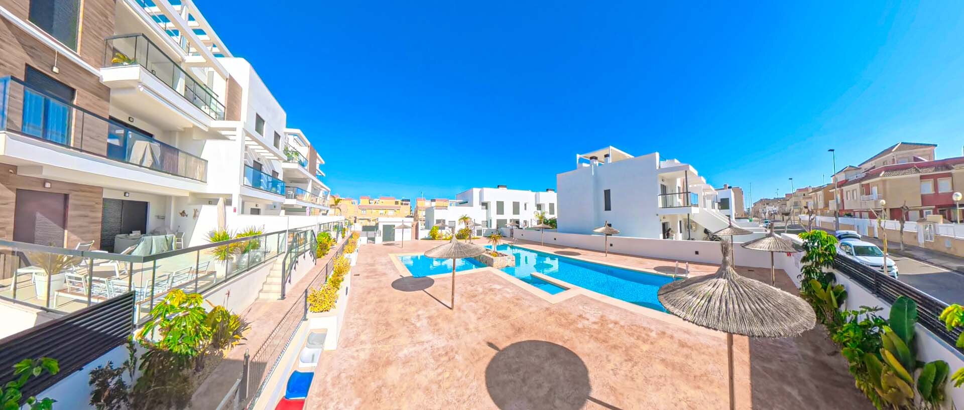 APPARTEMENT DREAM MOMENTS – AVEC JACUZZI SUR UNE TERRASSE ENSOLEILLÉE