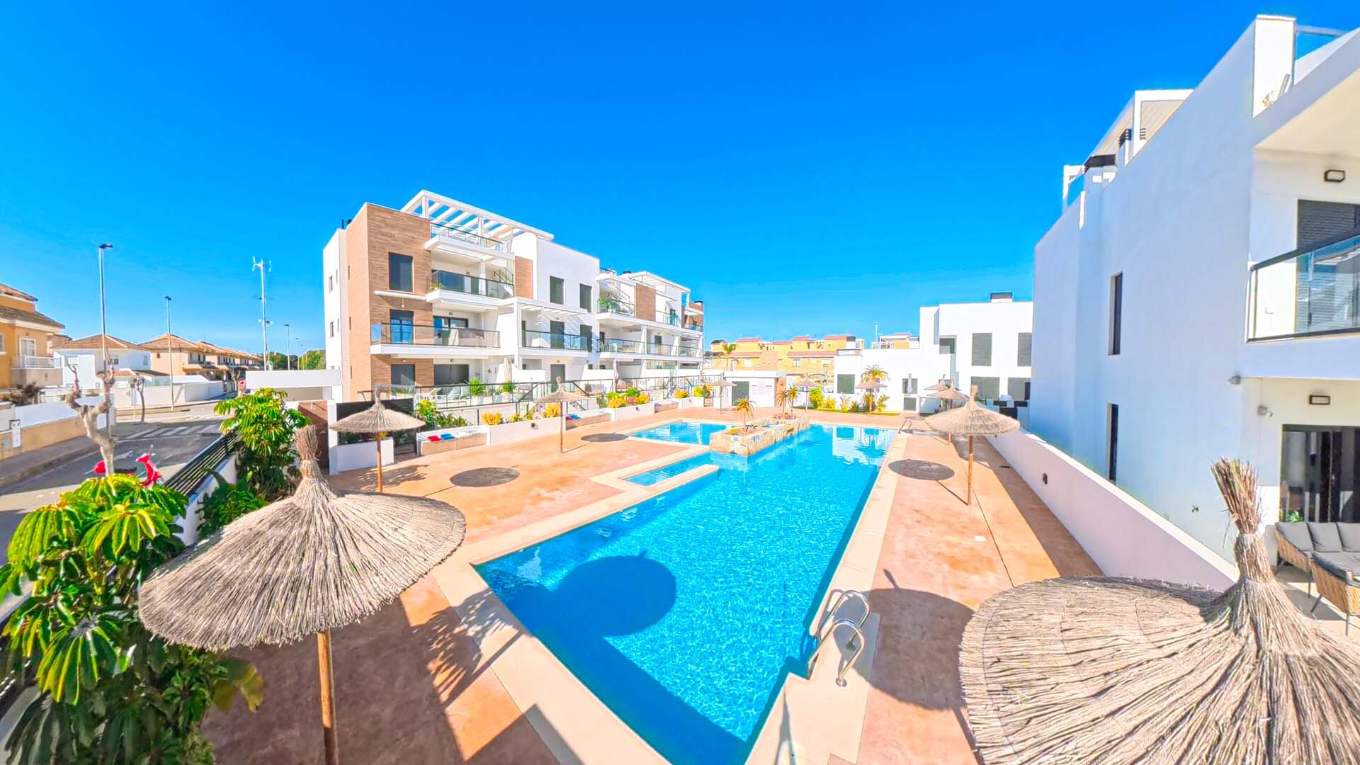 APPARTEMENT DREAM MOMENTS – AVEC JACUZZI SUR UNE TERRASSE ENSOLEILLÉE