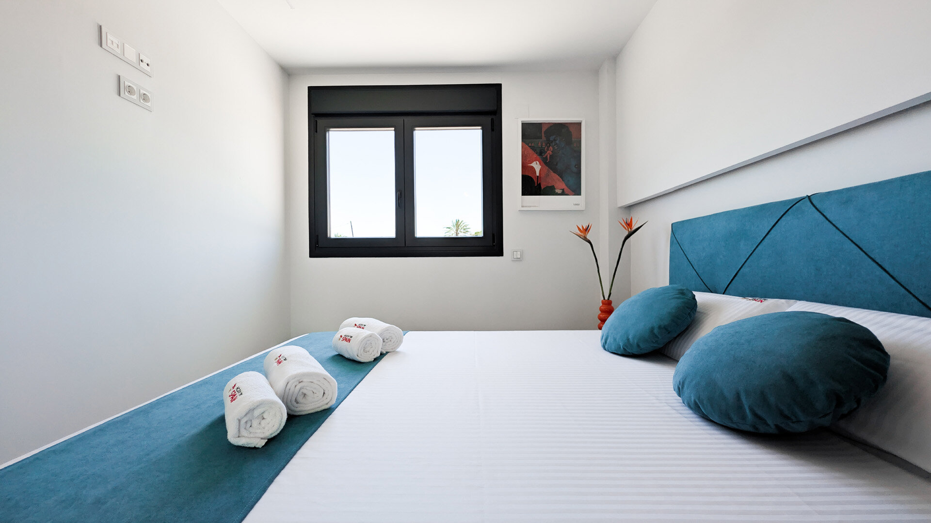 ALMARTE APARTMENT – BEACHFRONT