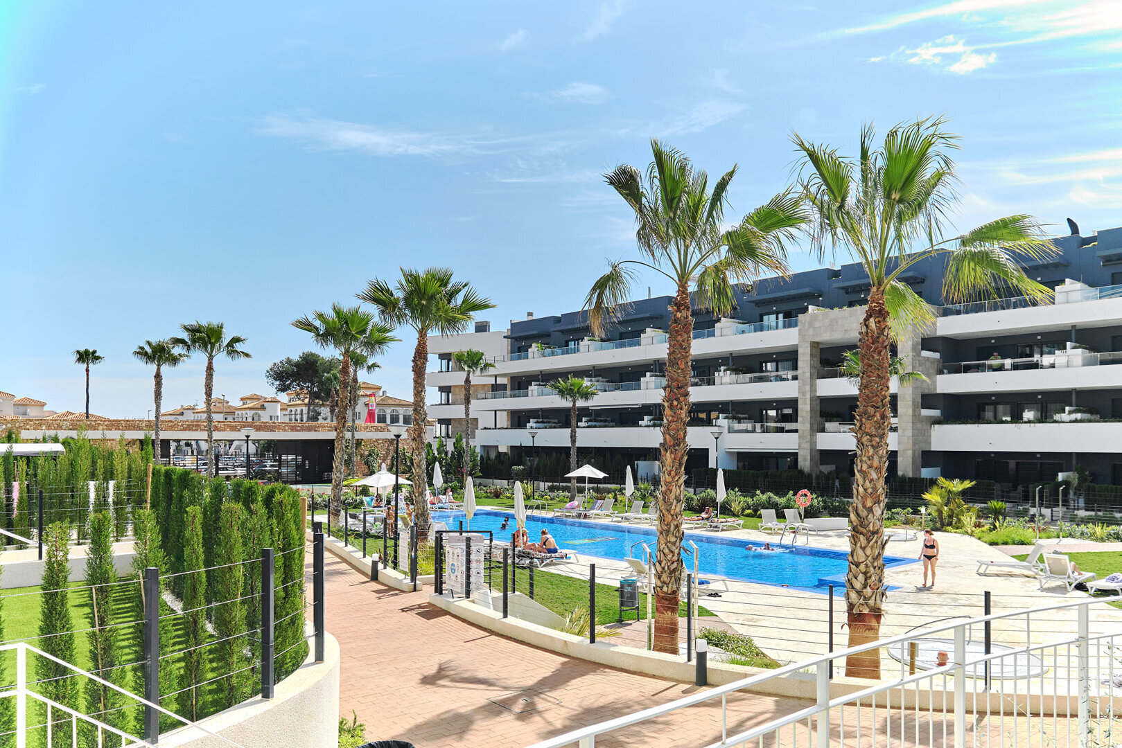 APARTMENT AMAZING- in a 5 star holiday complex