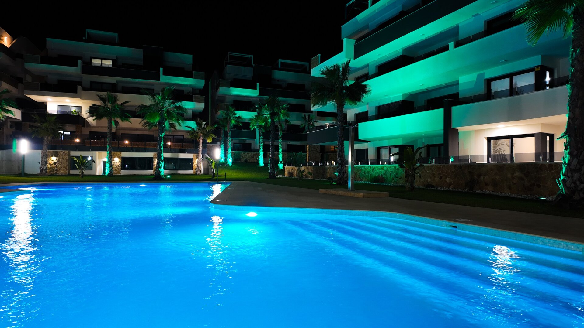 APARTAMENT LA PERLA BLANCA Z SOLARIUM I JACUZZI