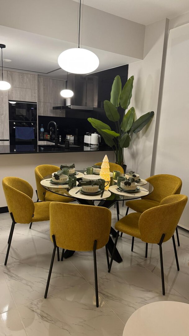 Palm View Apartment with heated Pool and Jacuzzi