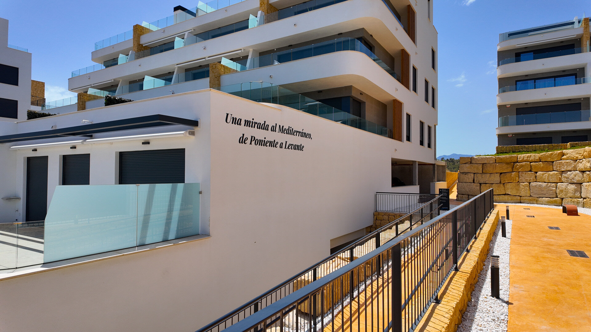 Apartment Paradise with public pool and terrace