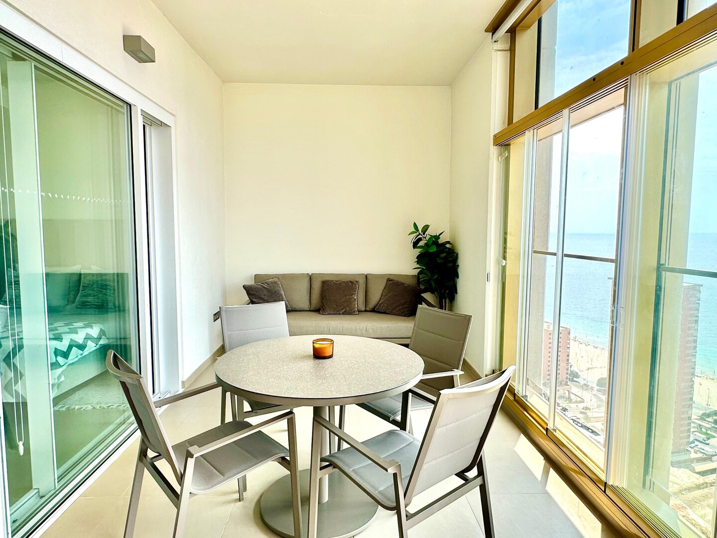 Intempo Apartment 176 - with sea view and a heated pool and jacuzzi