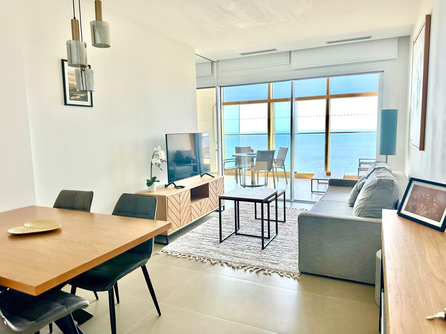 Intempo Apartment 176 - with sea view and a heated pool and jacuzzi