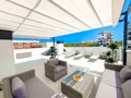 Apartment Vistmar III with a private terrace and garden, 200 meters from the sea