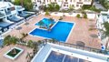 Apartment Vistmar III with a private terrace and garden, 200 meters from the sea