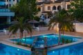 Apartment Vistmar III with a private terrace and garden, 200 meters from the sea