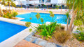 Platinum Apartment 200 m vom Meer mit Jacuzzi auf der Terrasse