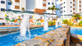 Platinum Apartment 200 m vom Meer mit Jacuzzi auf der Terrasse