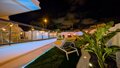 Apartamento Gold - Puro Lujo, a 200 m de la Playa, con Jacuzzi Climatizado y Sauna
