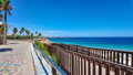 Apartamento Gold - Puro Lujo, a 200 m de la Playa, con Jacuzzi Climatizado y Sauna