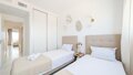 Valonia PREMIUM Apartment, 150 Meter vom Meer entfernt, mit beheiztem Pool.